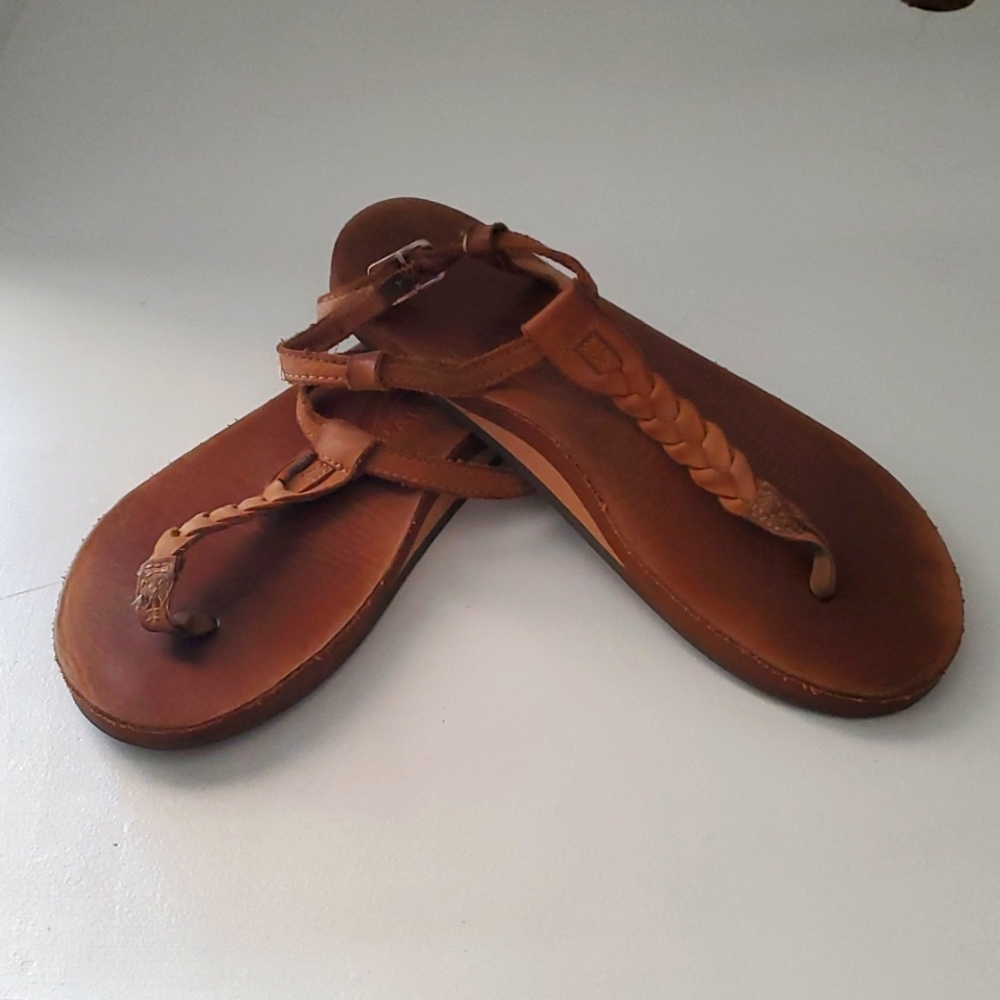 🌈 Rainbow Sandals